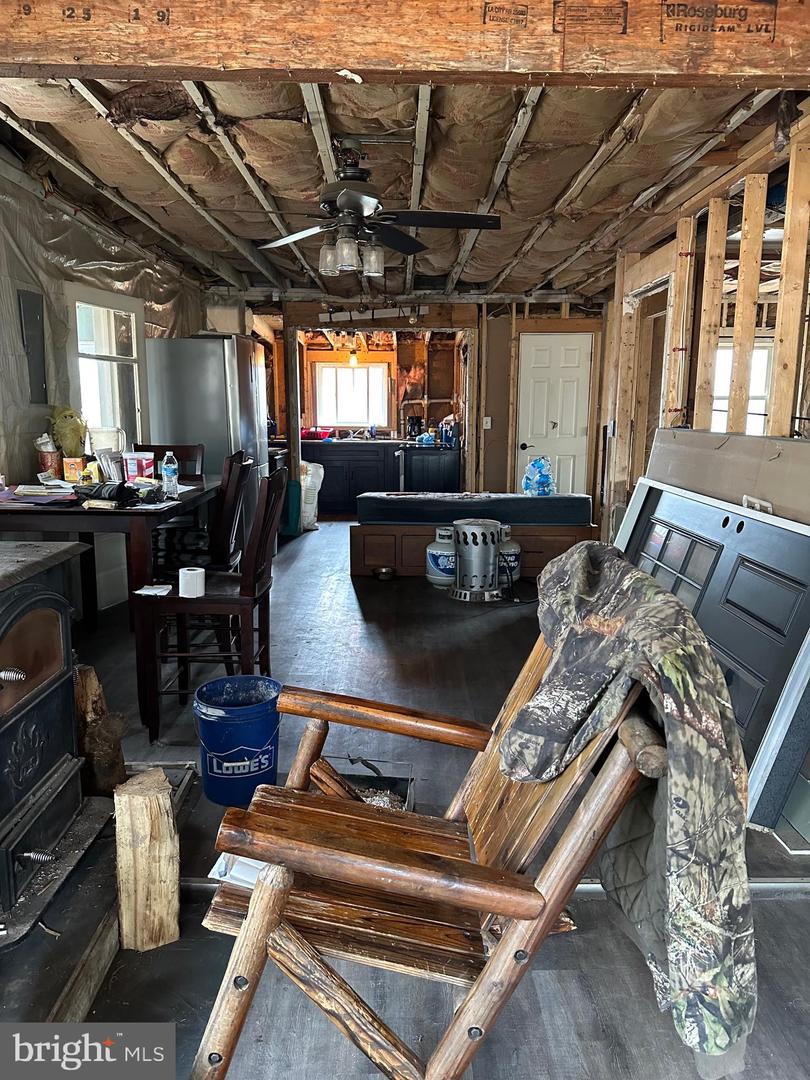 204 Shiny Mountain Road Property Photo 5