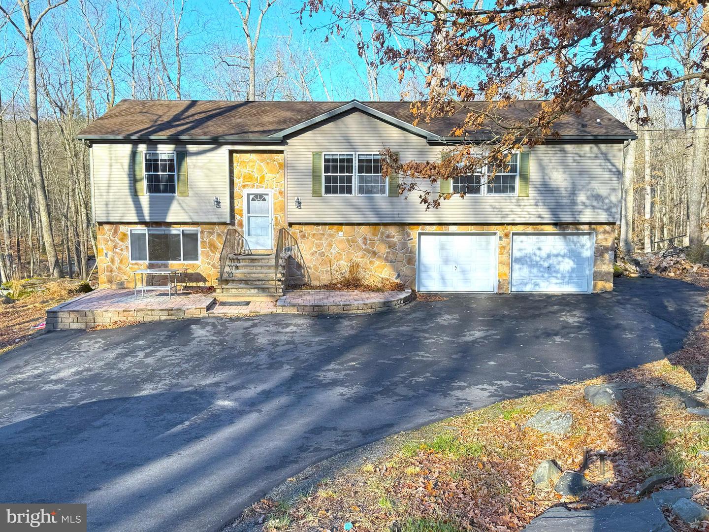 6486 Decker Rd Property Photo