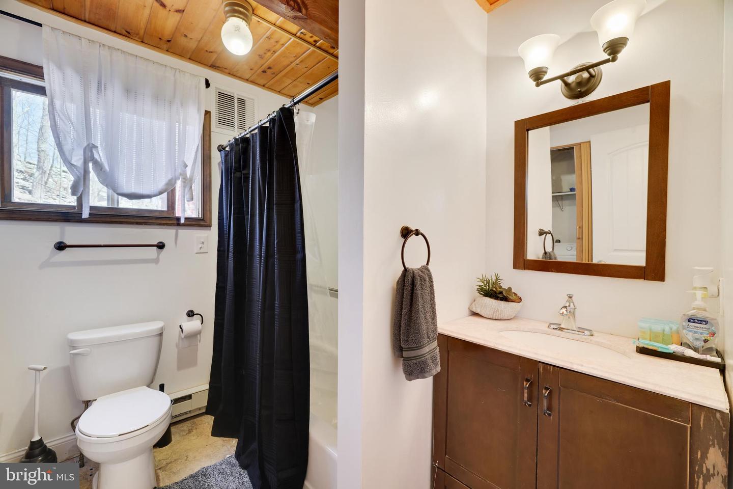 163 Cambridge Ct Property Photo 35