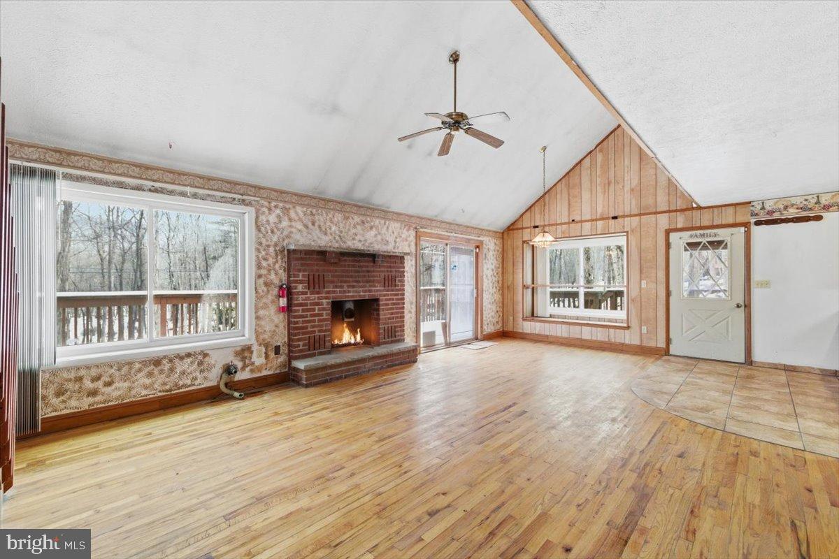 5695 Decker Rd Property Photo 8