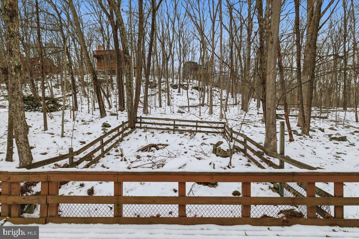 5695 Decker Rd Property Photo 31