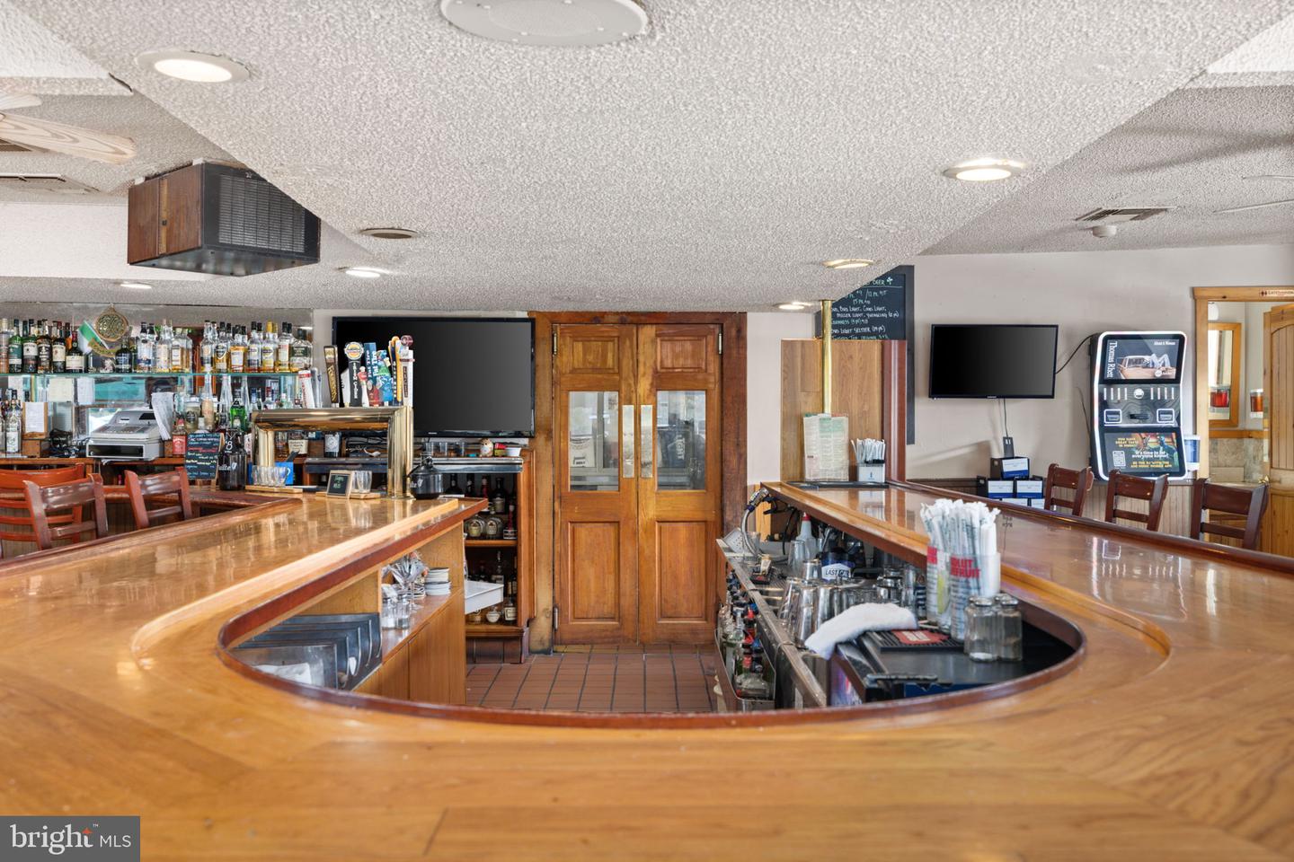 PAPI2000798 Property Photo 15