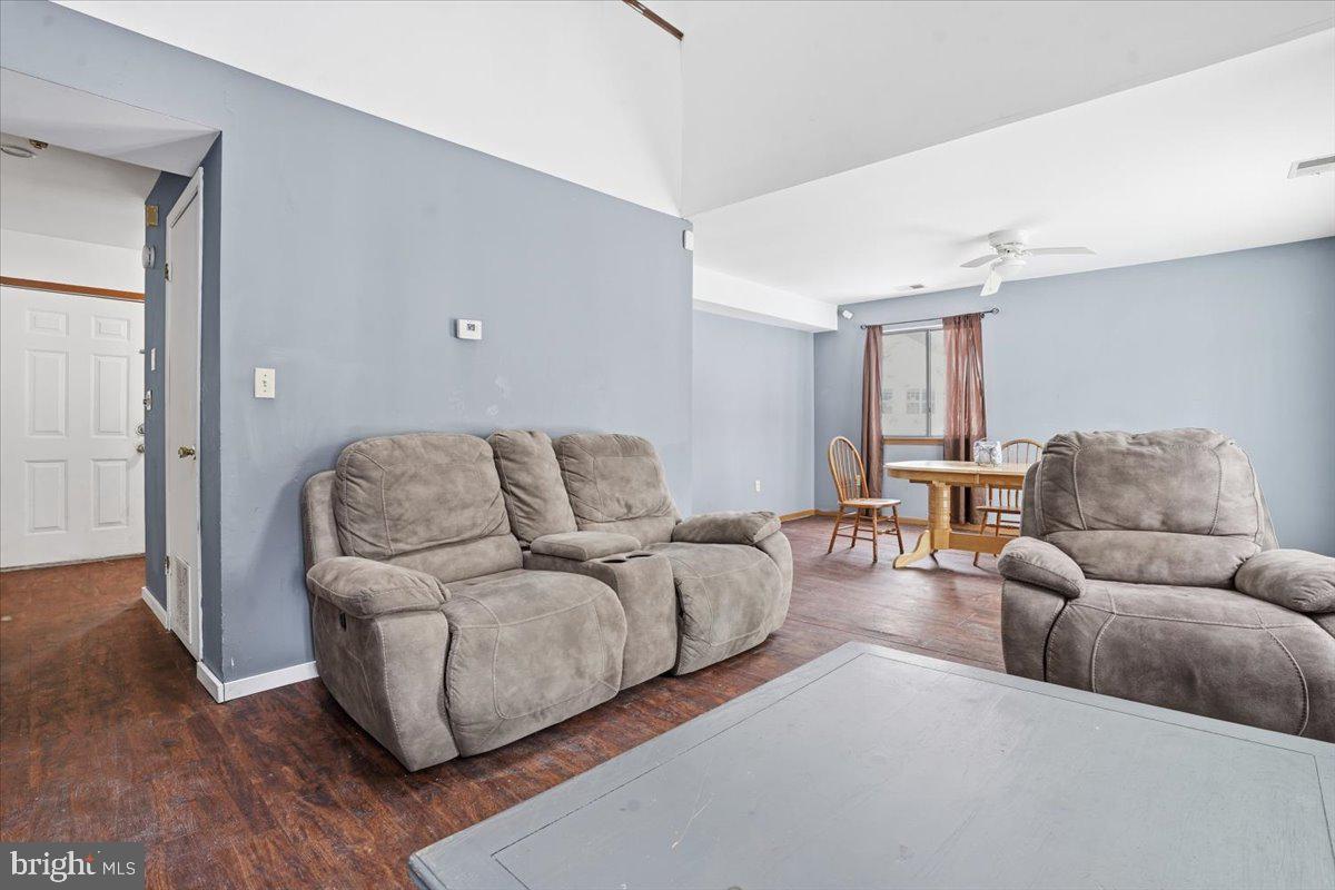 3301 Windermere Drive Property Photo 8