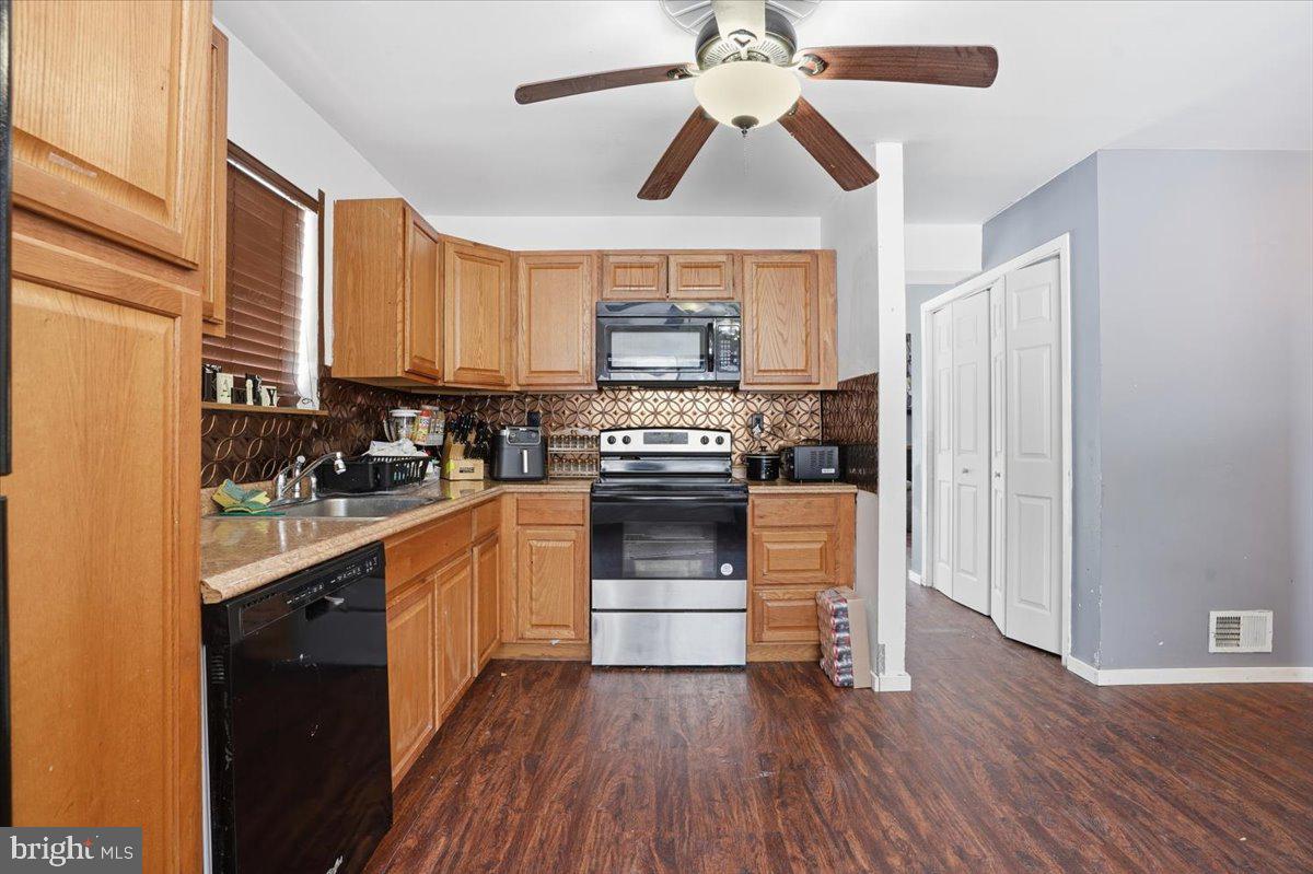 3301 Windermere Drive Property Photo 13