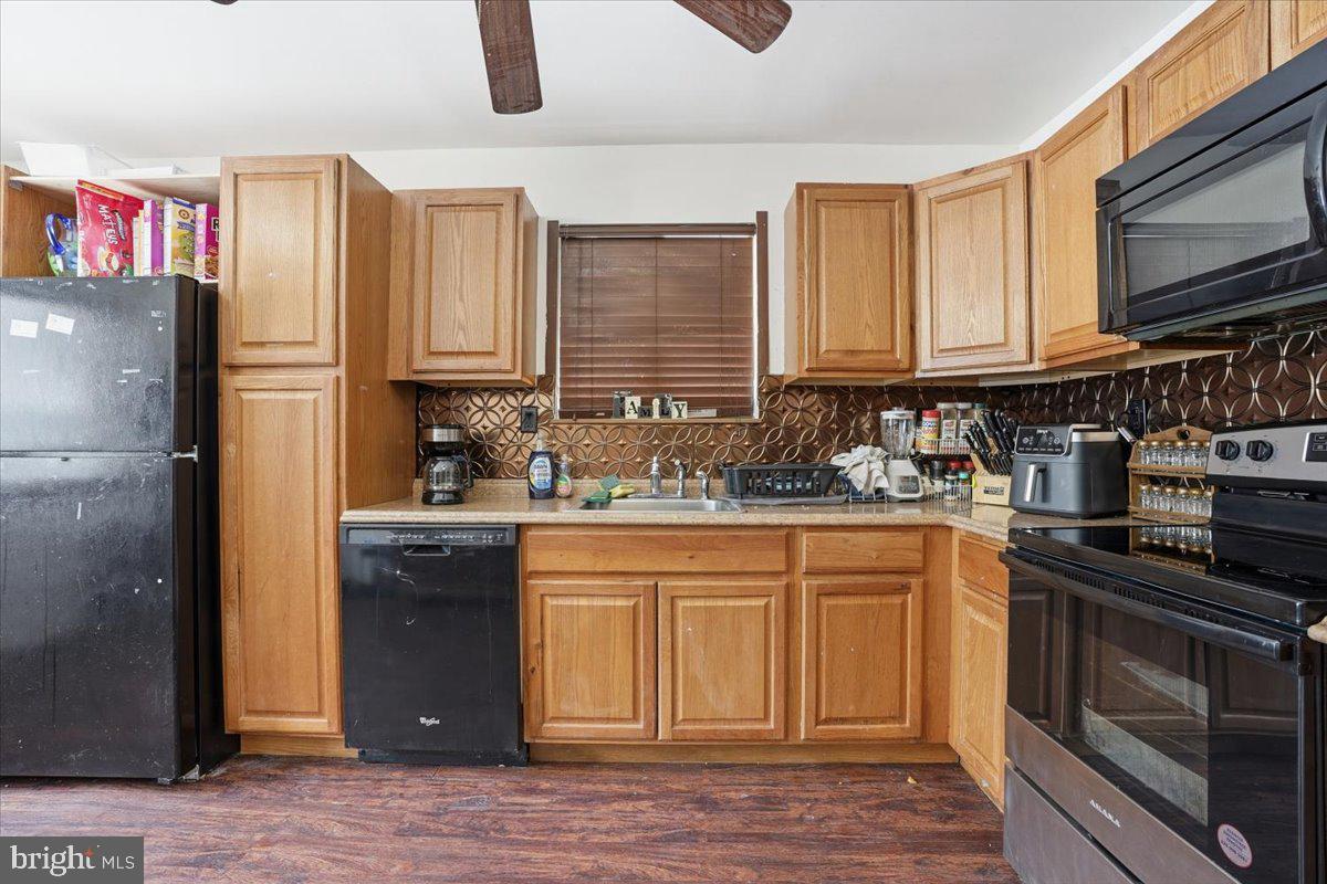 3301 Windermere Drive Property Photo 14