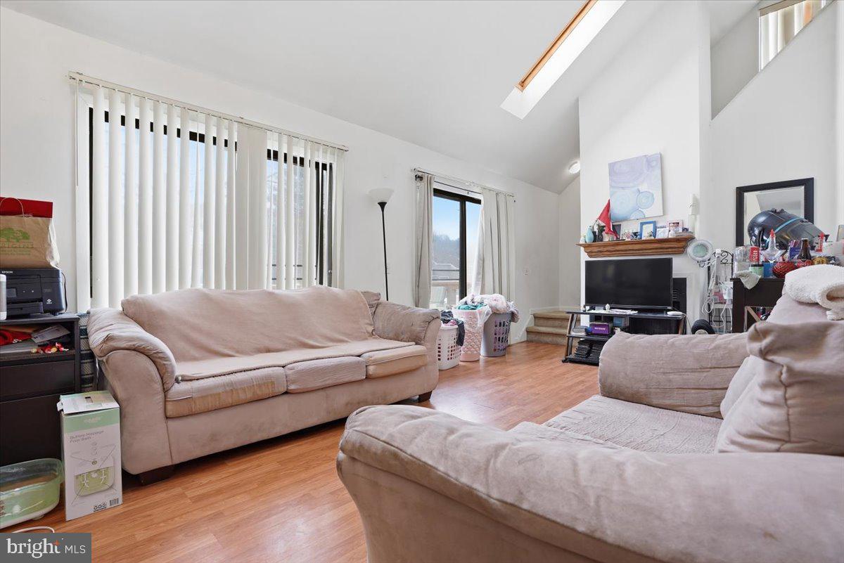 3322 Windermere Drive Property Photo 4