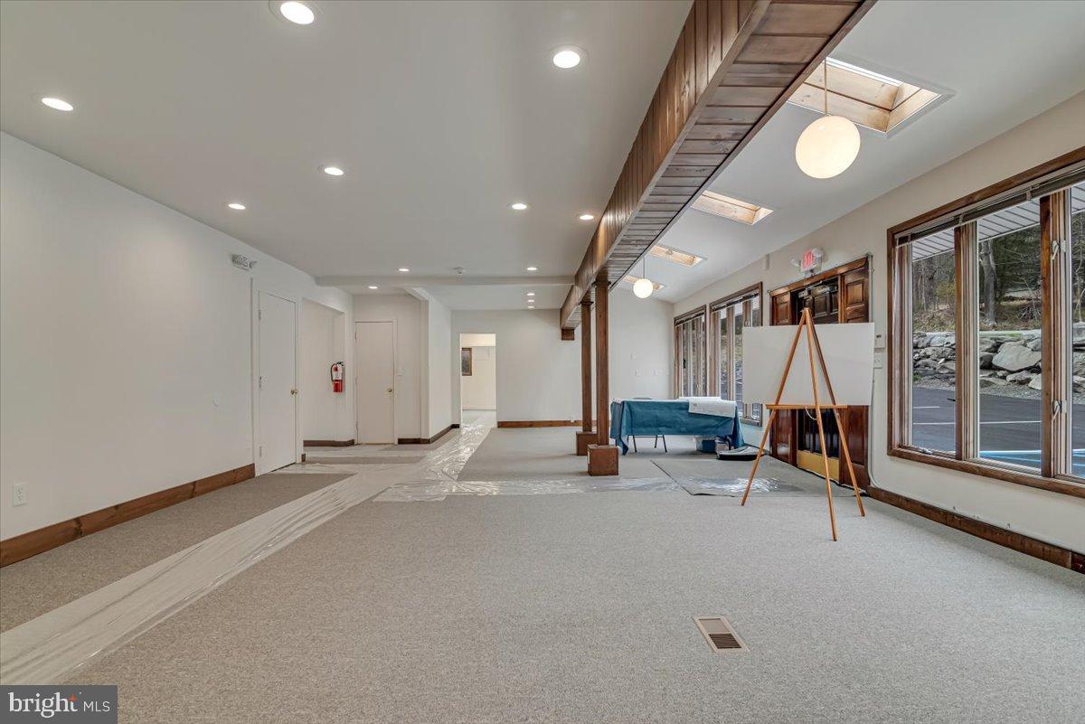 220 Silver Lake Rd Nw Property Photo 10