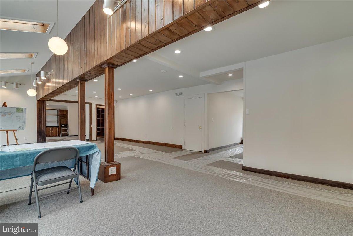 220 Silver Lake Rd Nw Property Photo 13
