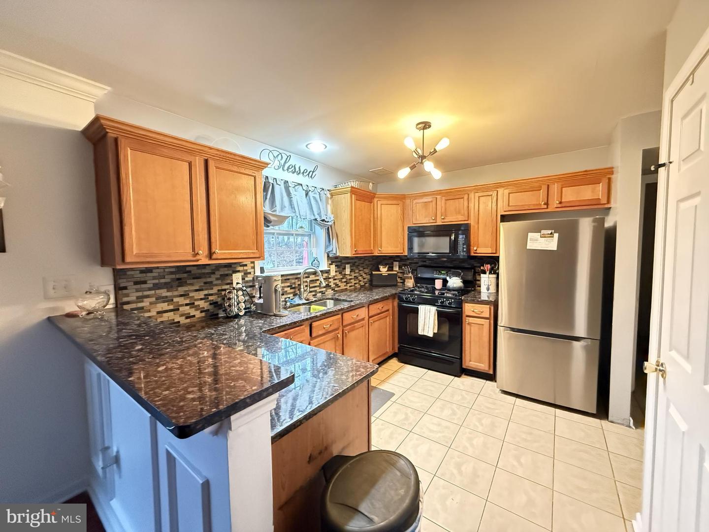 1152 Dorset Dr Property Photo 3