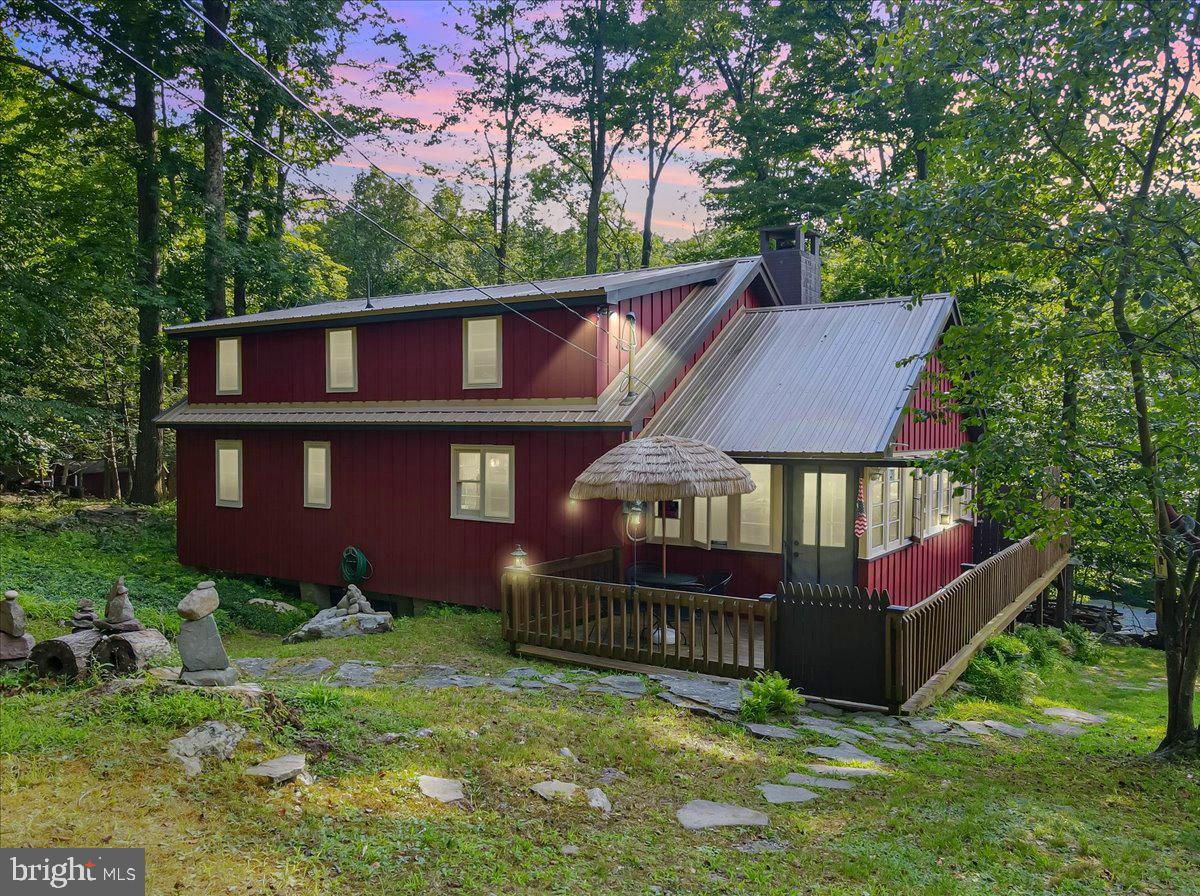 112 Beechwood Cove Rd Property Photo 2