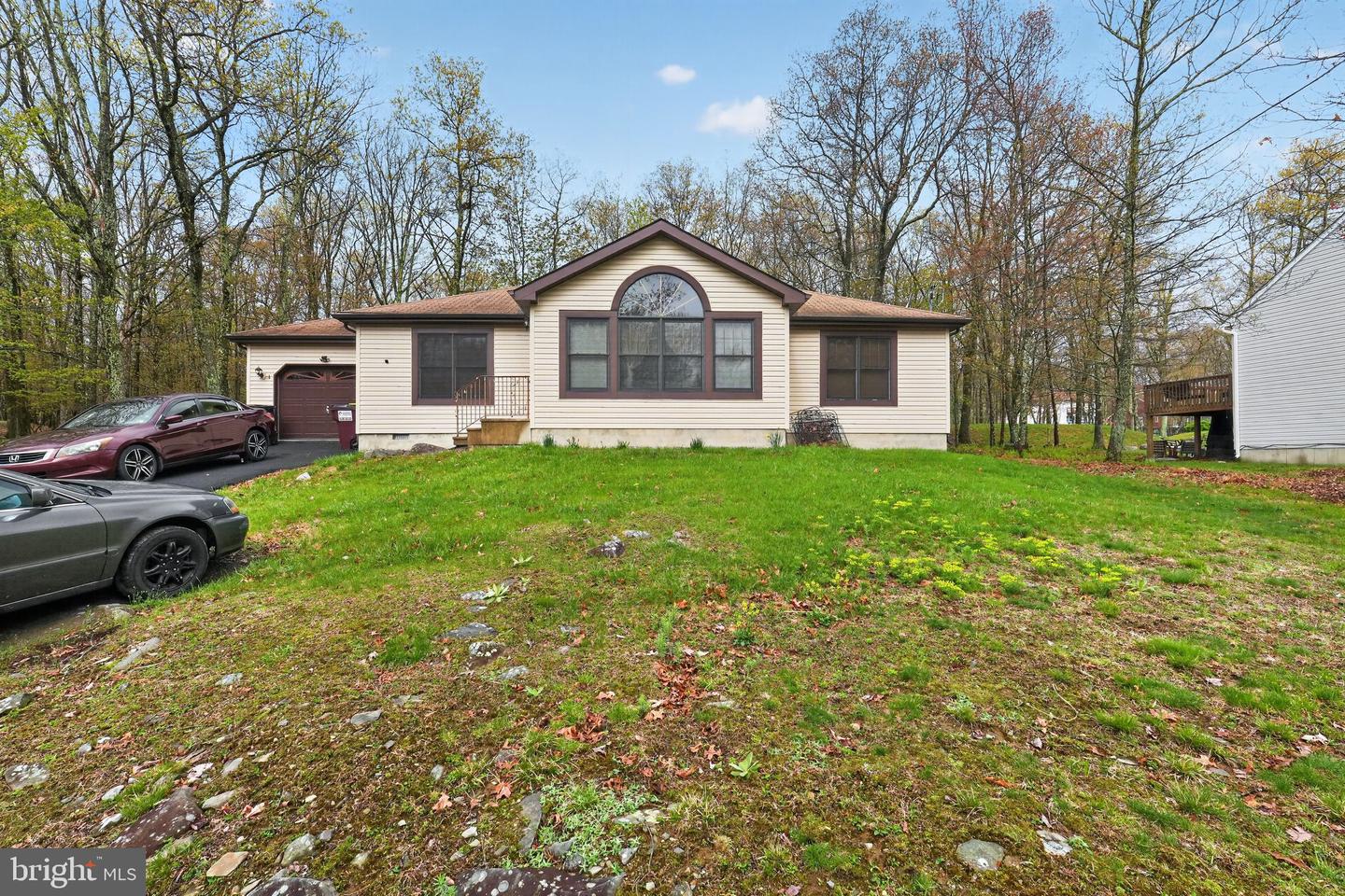 4341 Pine Ridge Dr Property Photo 1