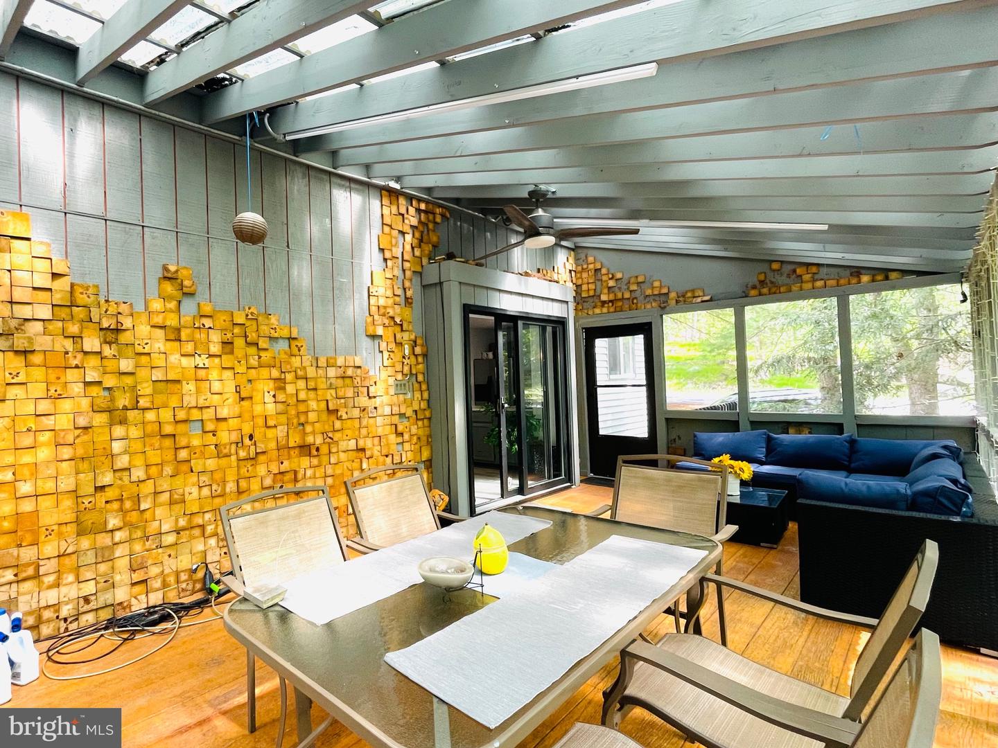 275 Canterbury Property Photo 49