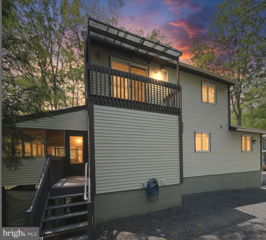 275 Canterbury Property Photo 53