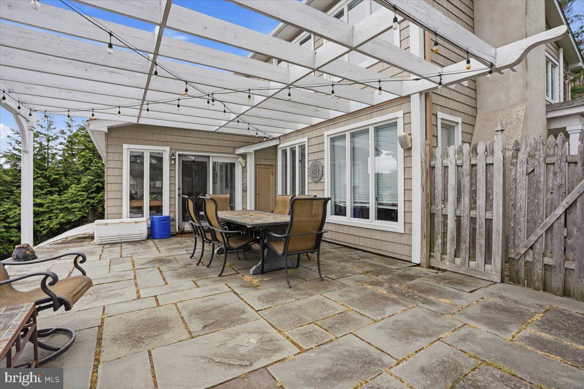 114 Shore Road Property Photo 98