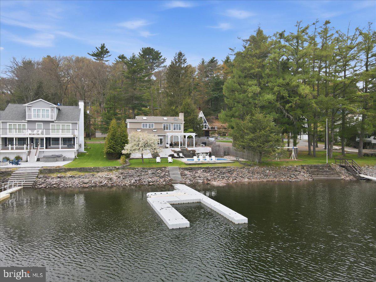 114 Shore Road Property Photo 114