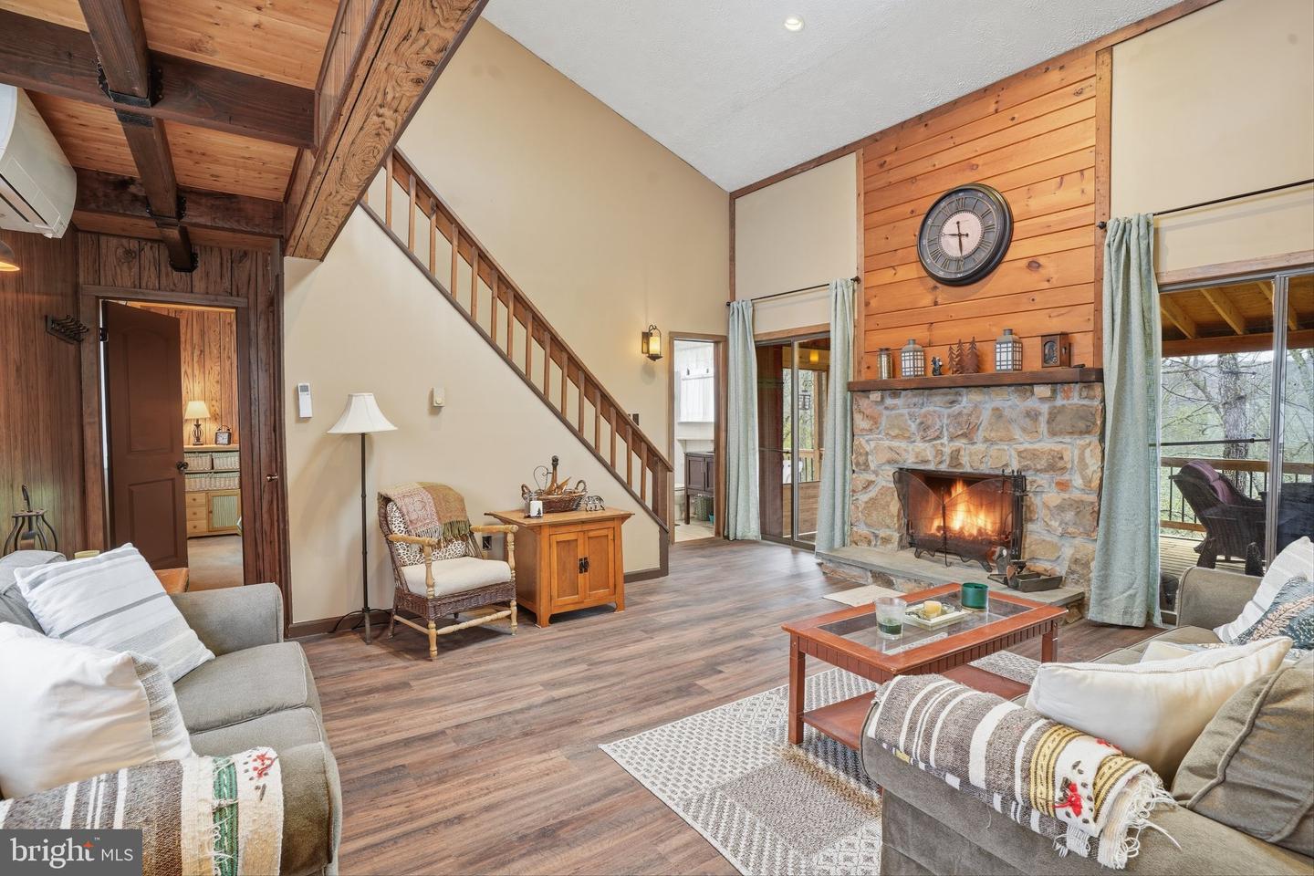 138 Dover Dr Property Photo 10