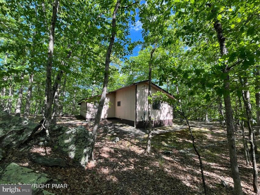5970 Decker Rd Property Photo 3