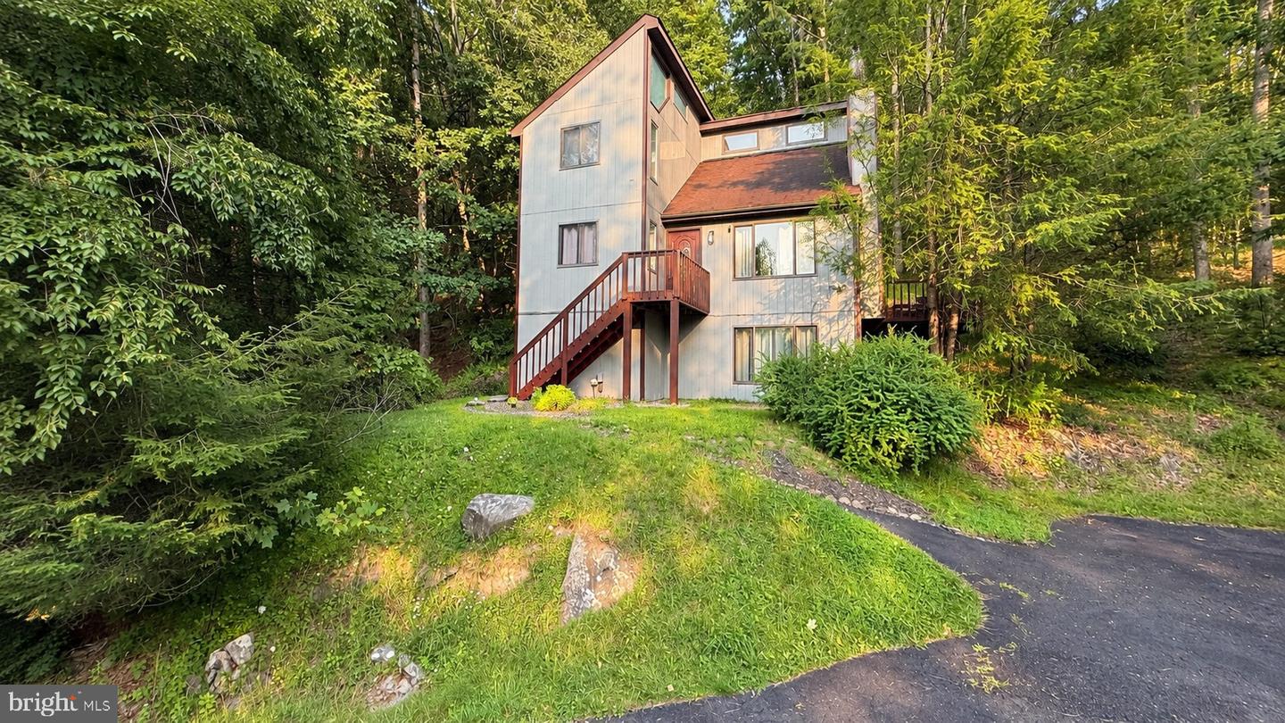 6271 Decker Rd Property Photo 1