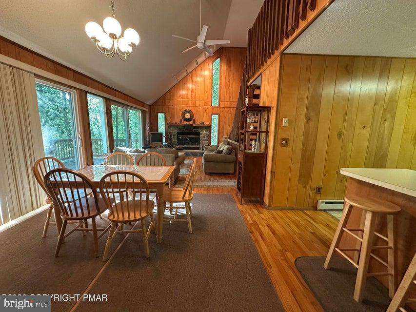 4284 Winchester Way Property Photo 8
