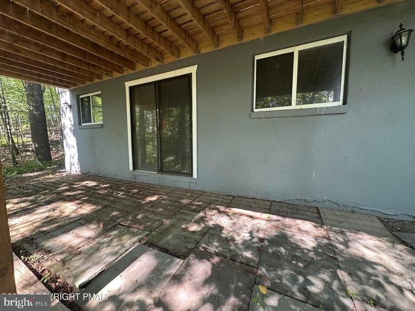 4284 Winchester Way Property Photo 40