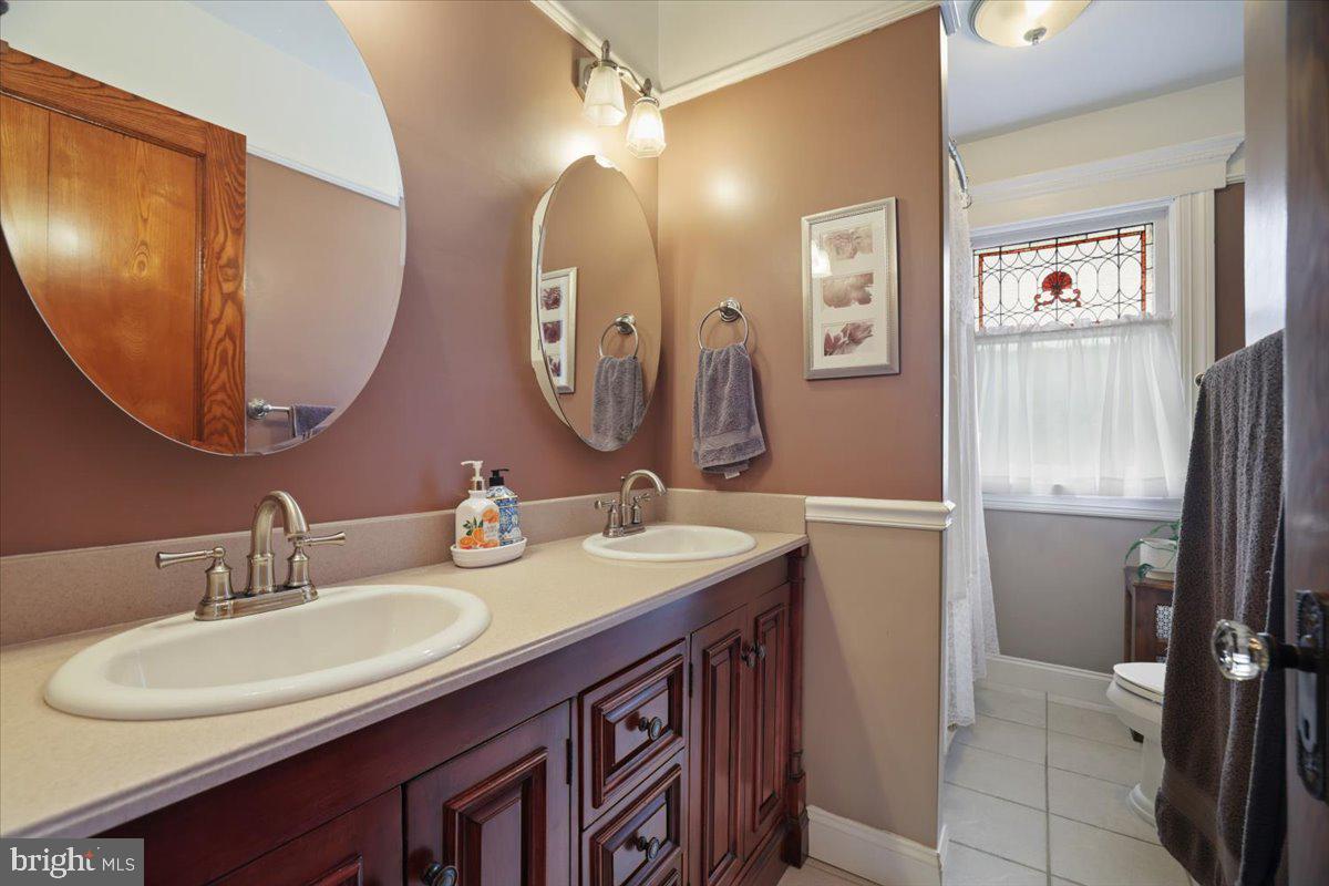 206 W Ann St Property Photo 51