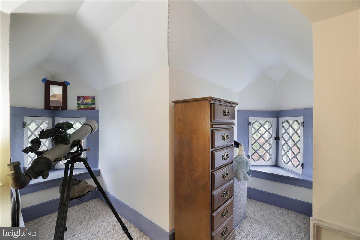 206 W Ann St Property Photo 56