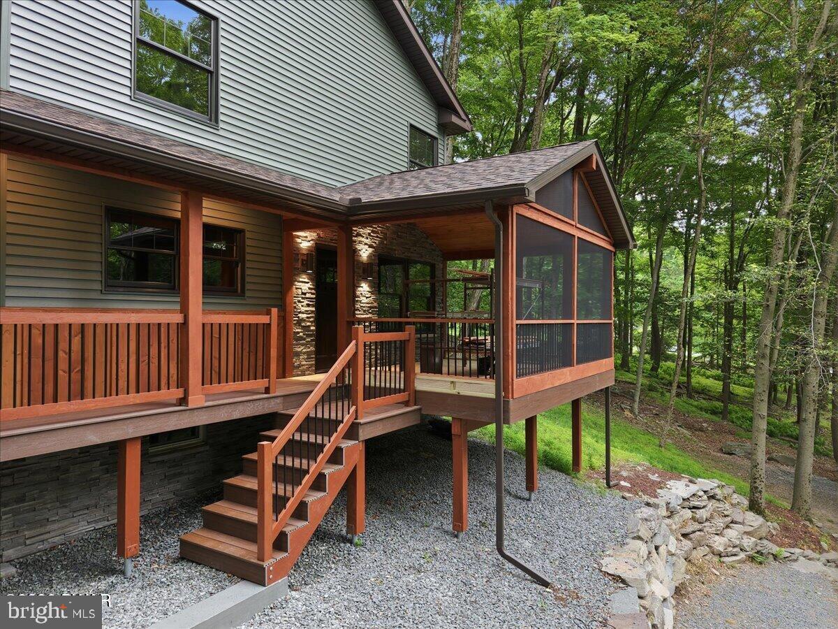 PAPI2001202 Property Photo 64