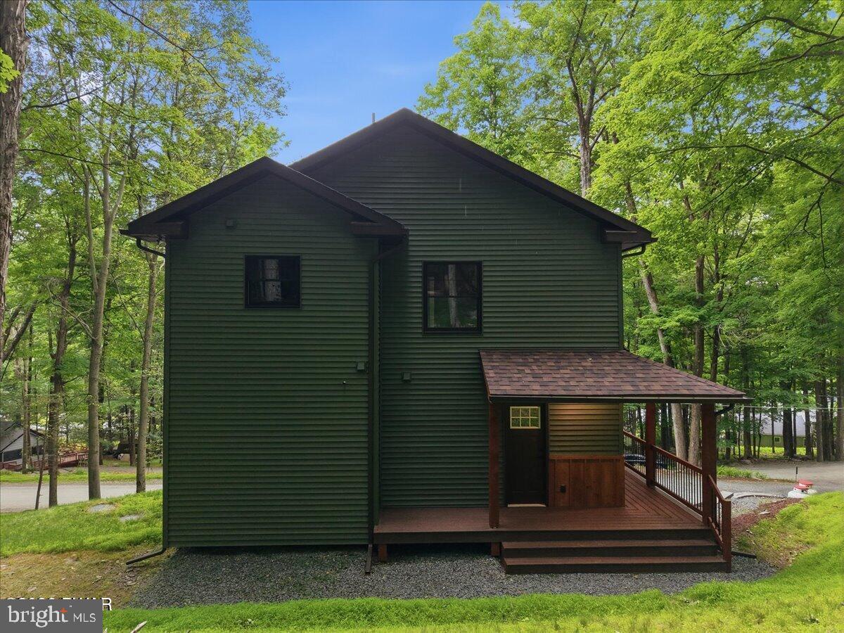 PAPI2001202 Property Photo 68