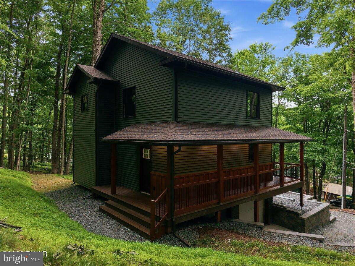 PAPI2001202 Property Photo 83