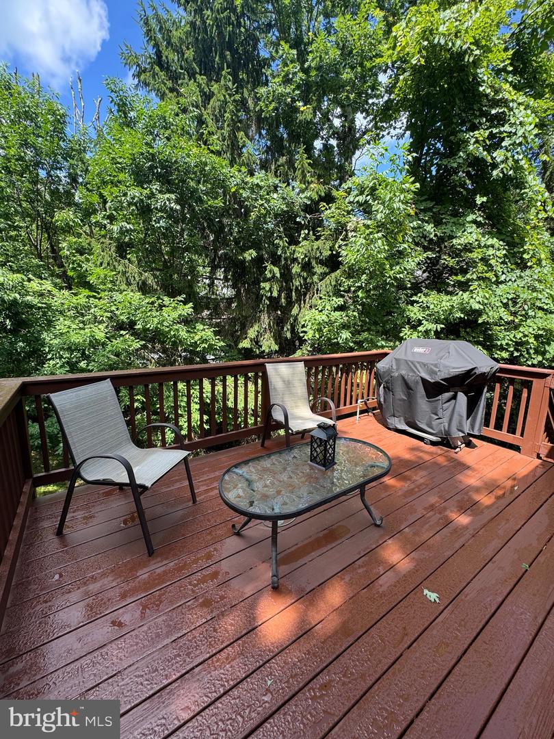 111 Remuda Dr Property Photo 23
