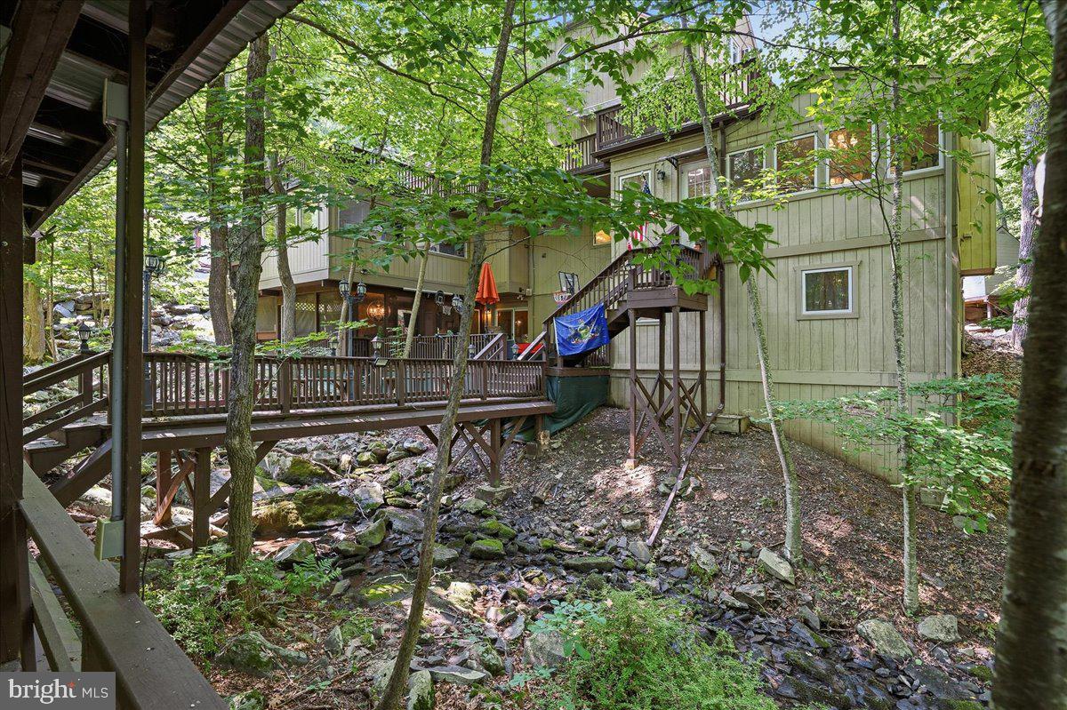 3130 Delaware Cir Property Photo 6