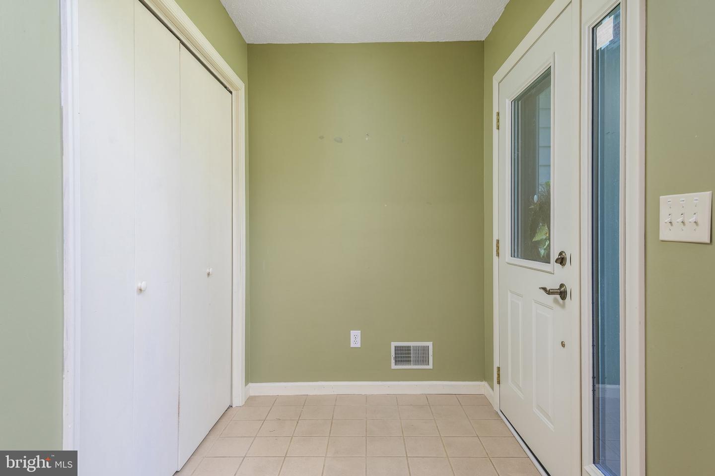 513 Gandolf Rd Property Photo 5
