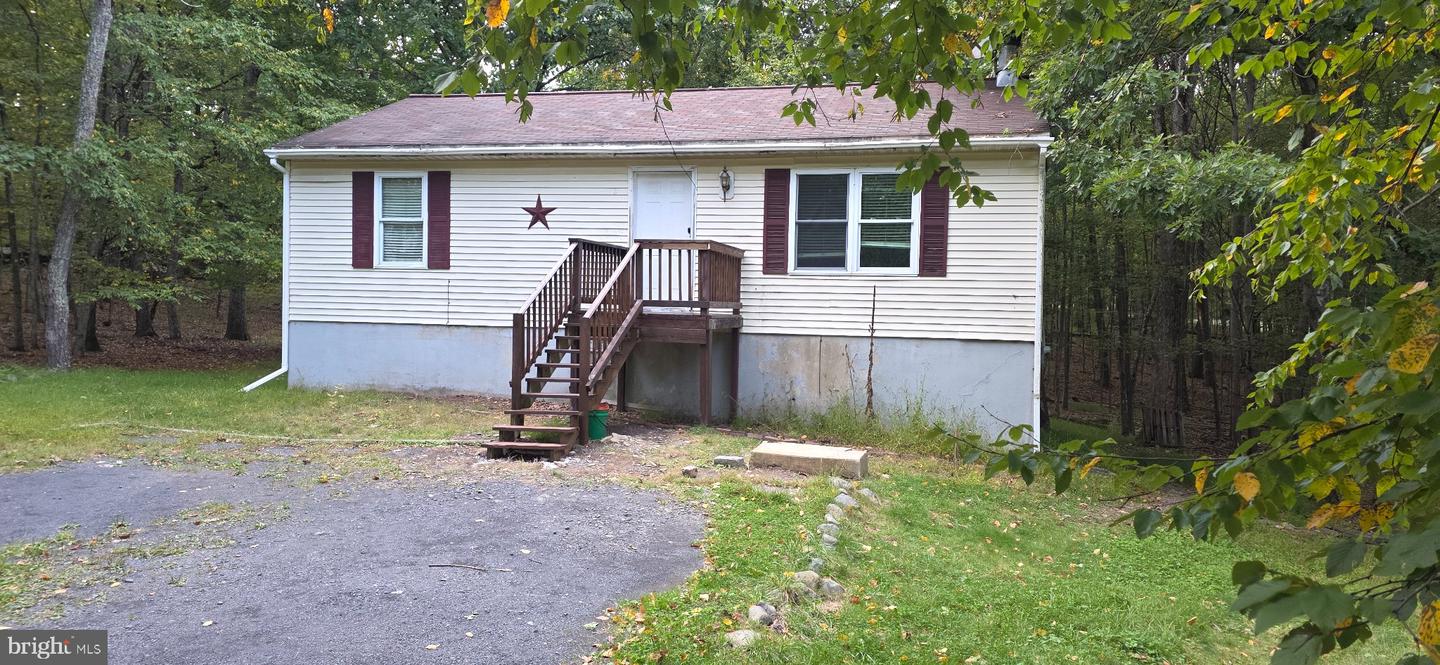 521 Starling Ct Property Photo 1