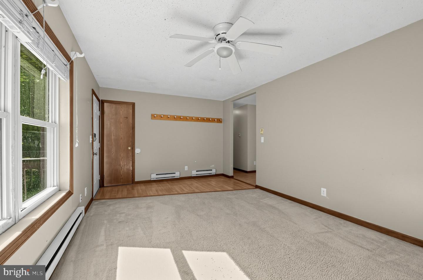 521 Starling Ct Property Photo 3