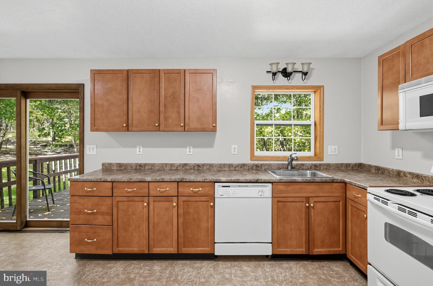 521 Starling Ct Property Photo 7