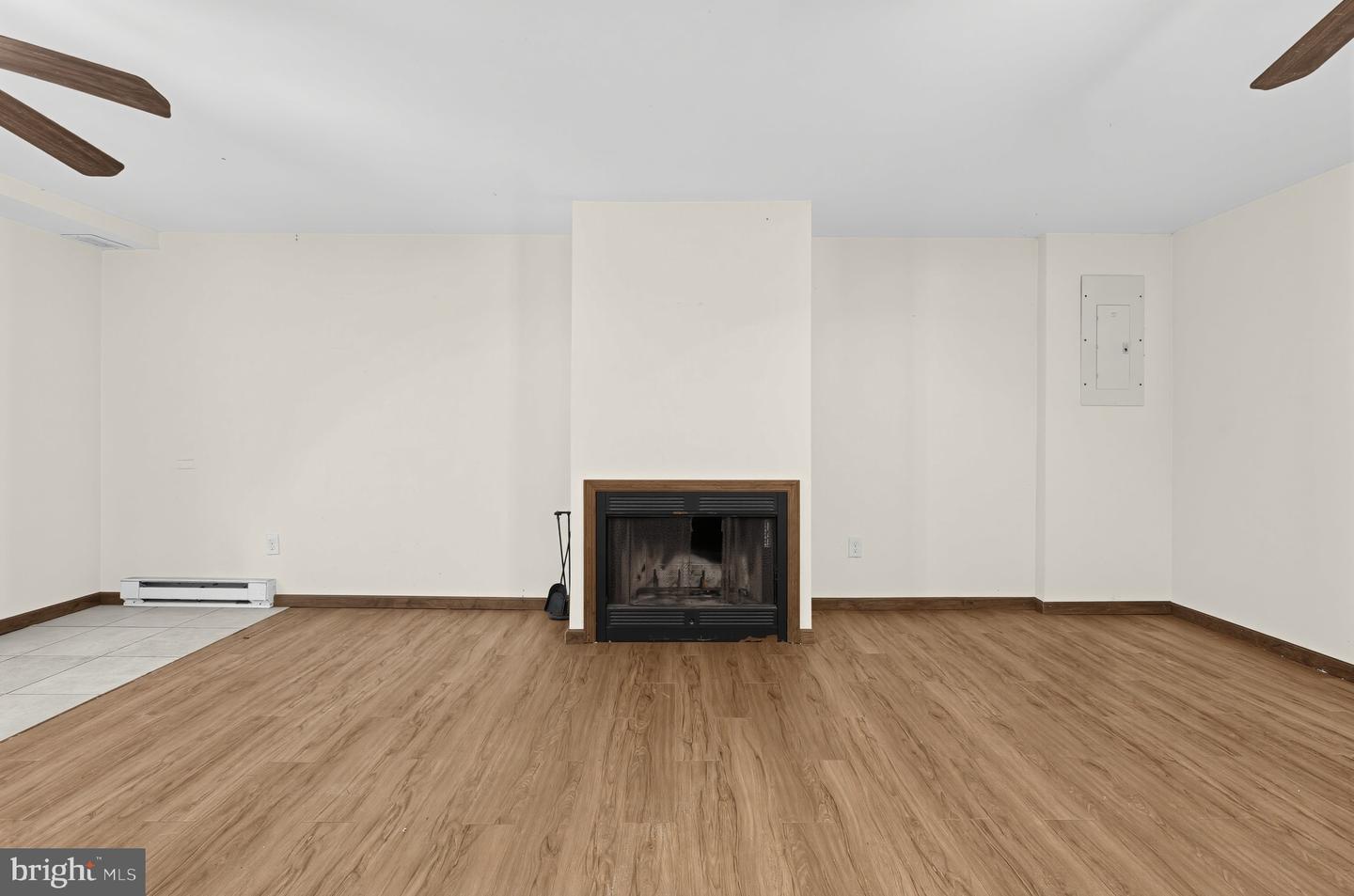 521 Starling Ct Property Photo 17