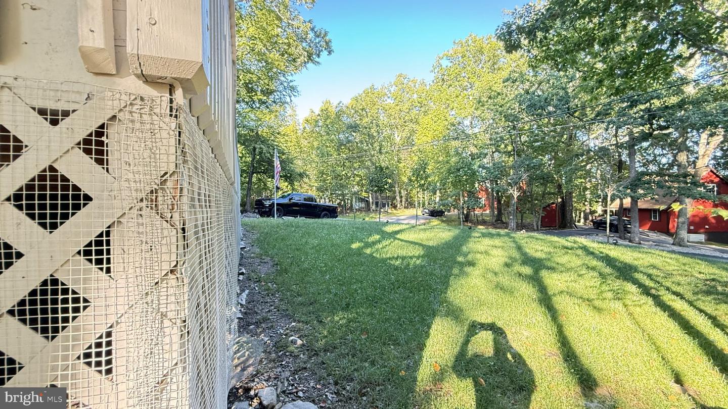 2120 Apley Dr Property Photo 11