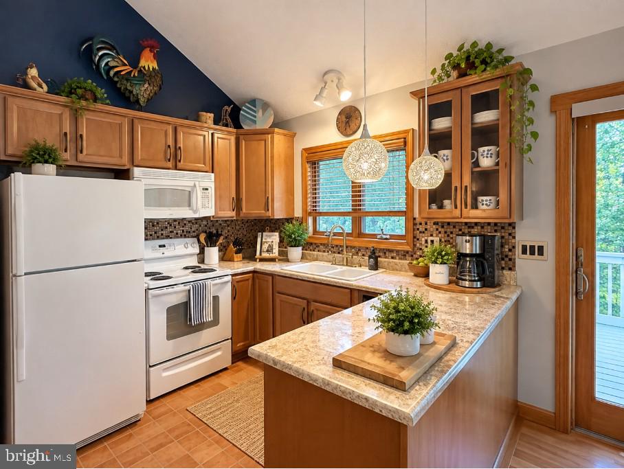 2120 Apley Dr Property Photo 28
