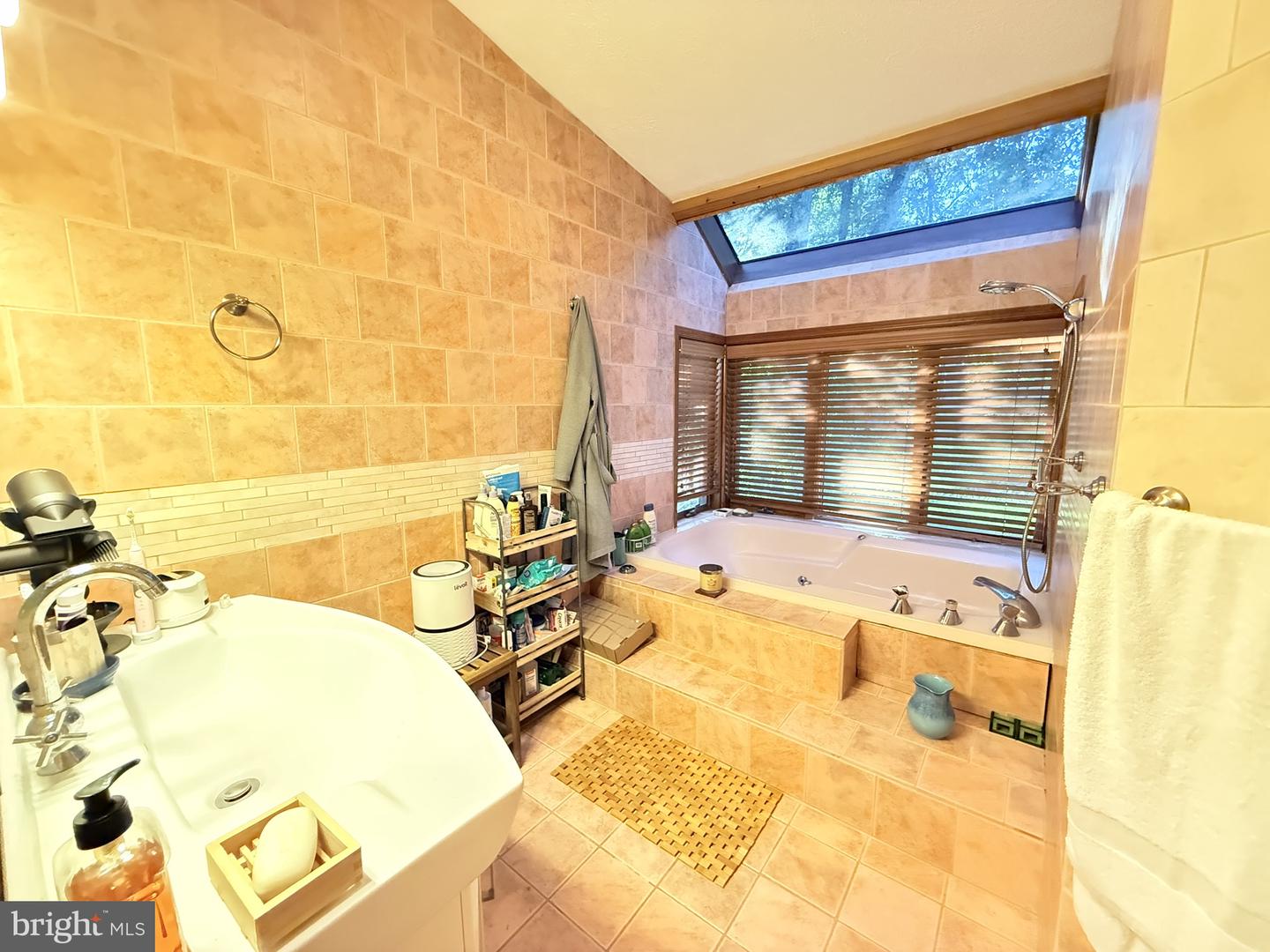 2120 Apley Dr Property Photo 41