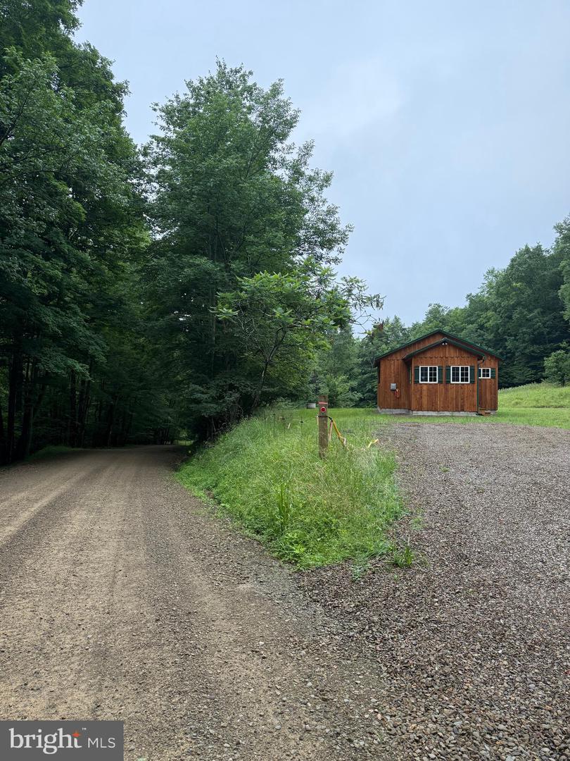 675 KARR HOLLOW