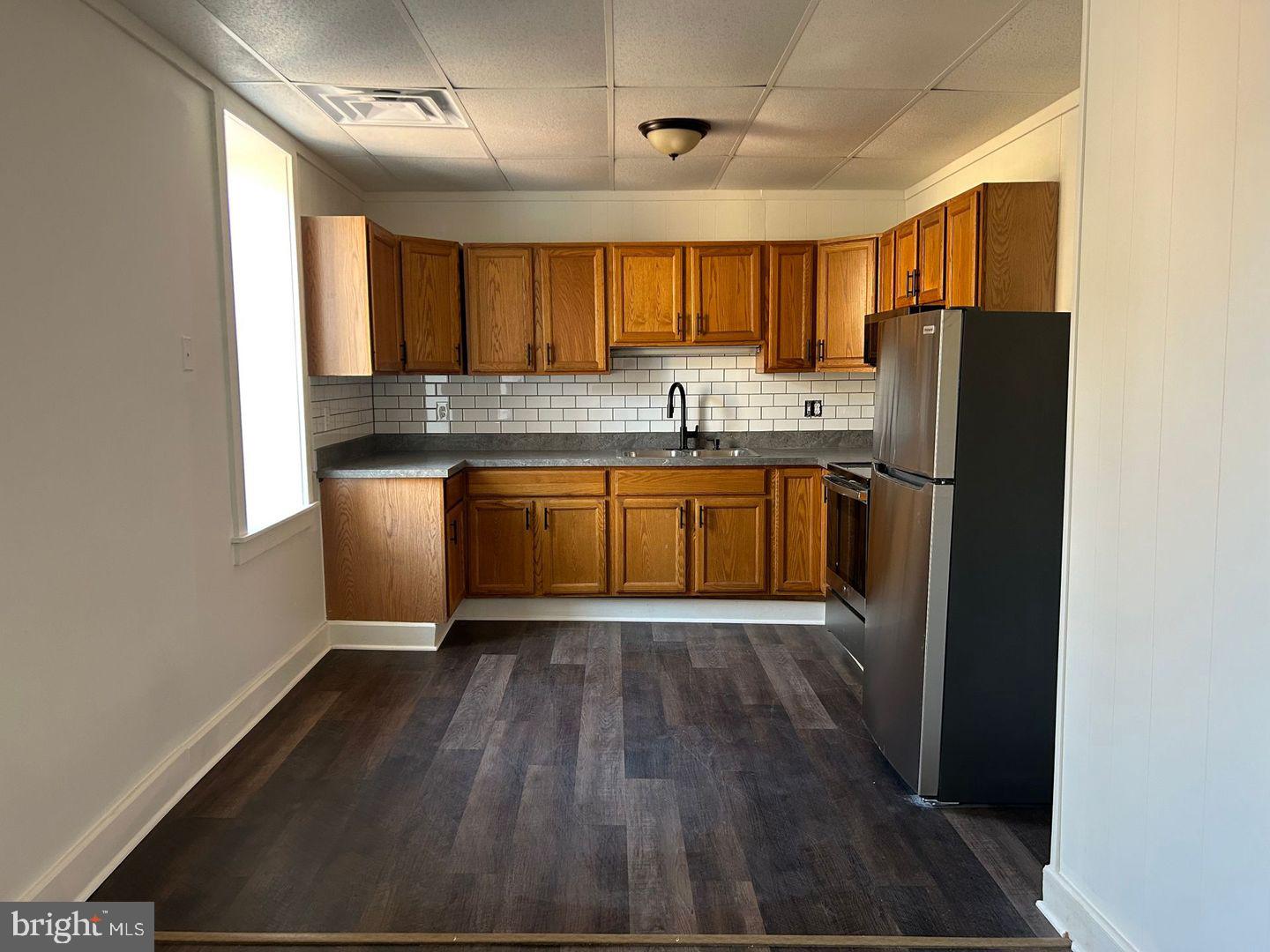 112-114 Market St #apt 4 Property Photo 7