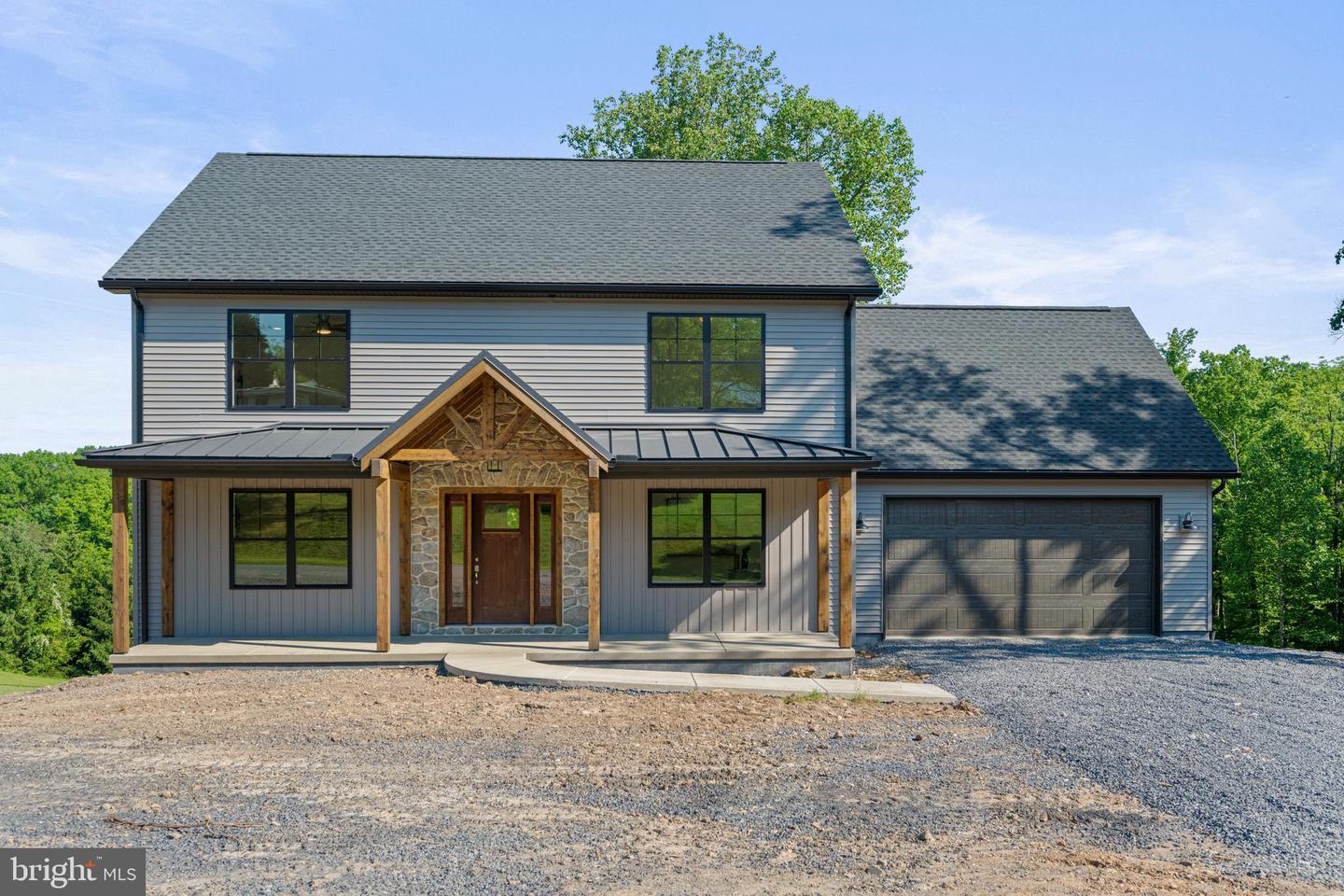 66 Brookview Dr Property Photo
