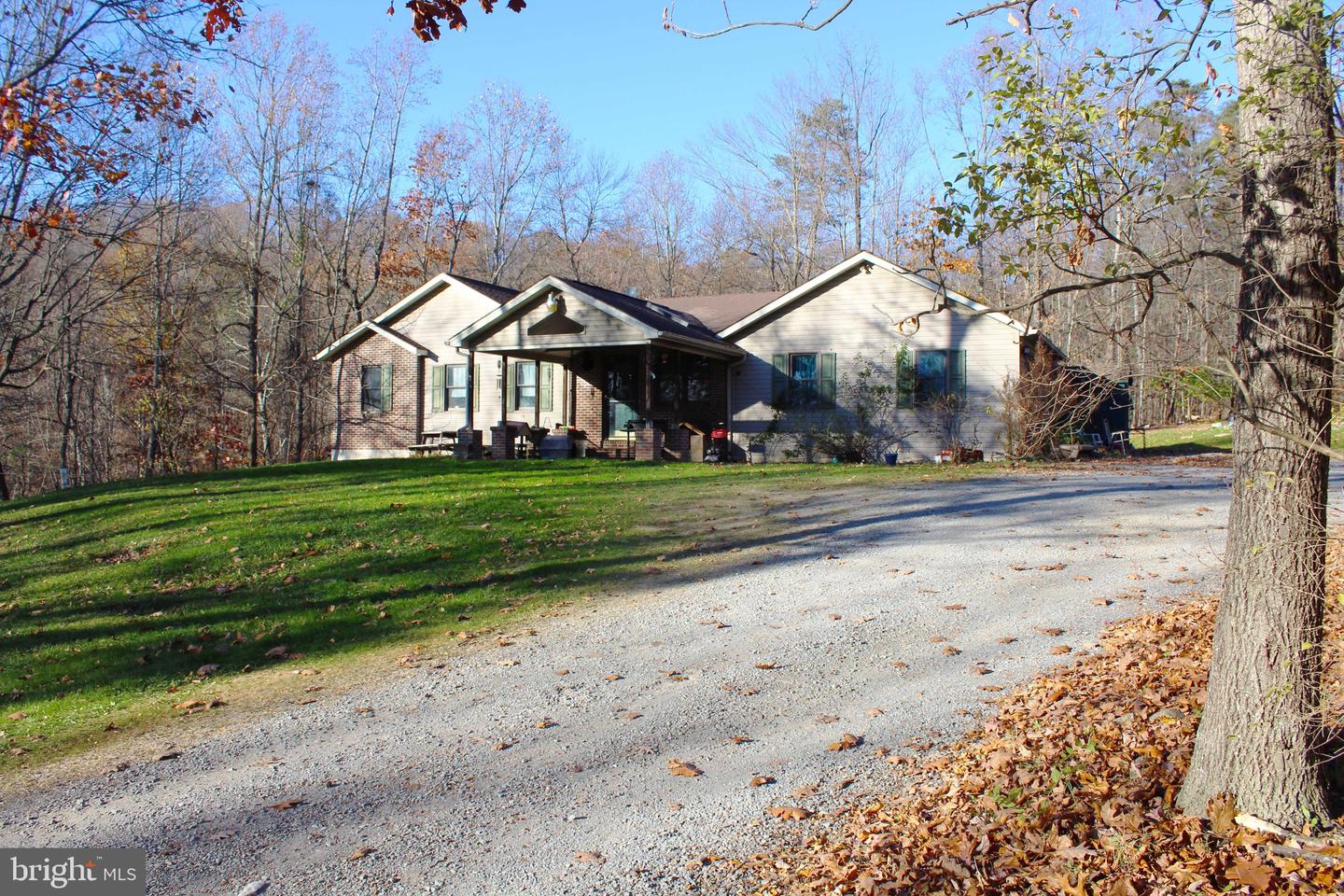 3662 Pleasant Valley Rd Property Photo