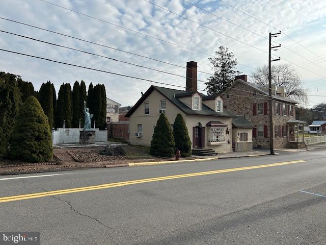 42 Market Property Photo