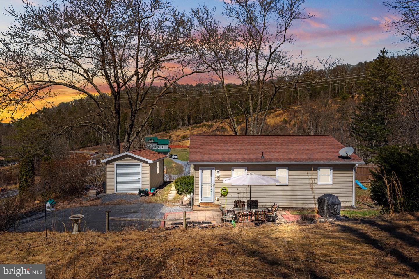 2820 Laurel Grove Rd Property Photo