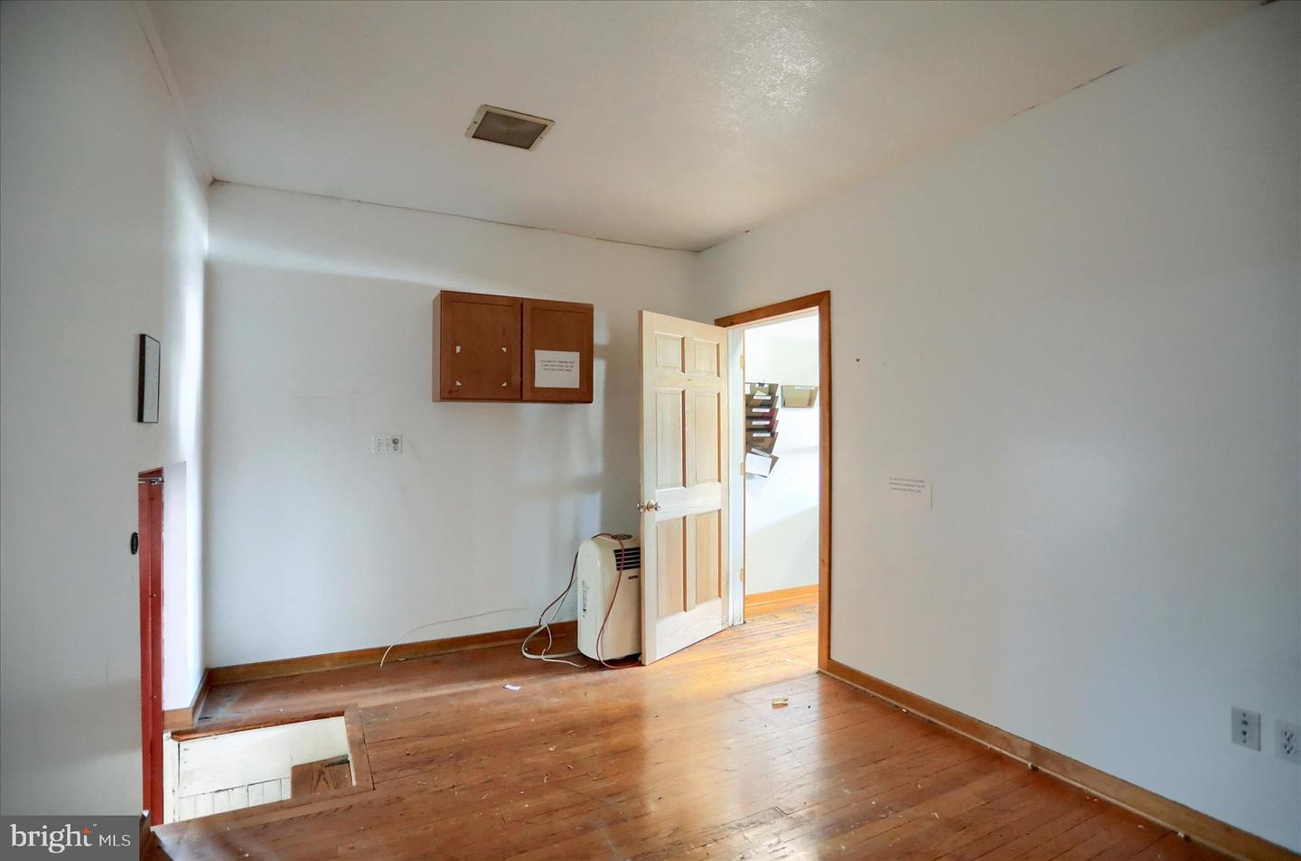 23 W High St Property Photo 21