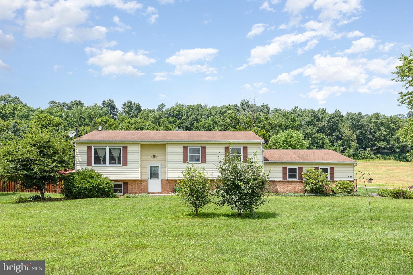 695 Shermans Valley Rd Property Photo 1