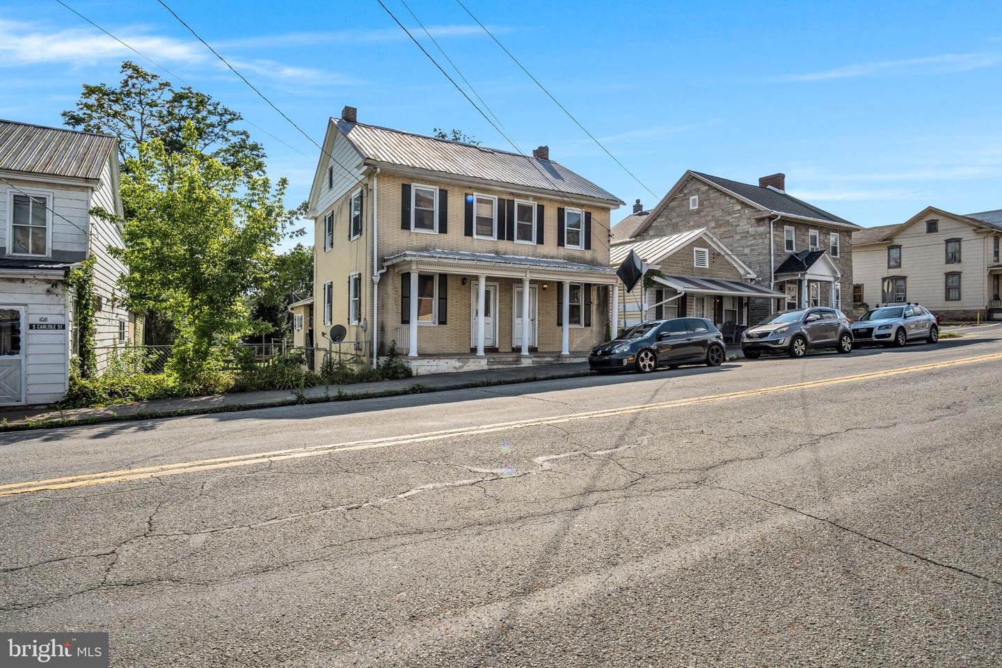 106 S Carlisle St Property Photo 1