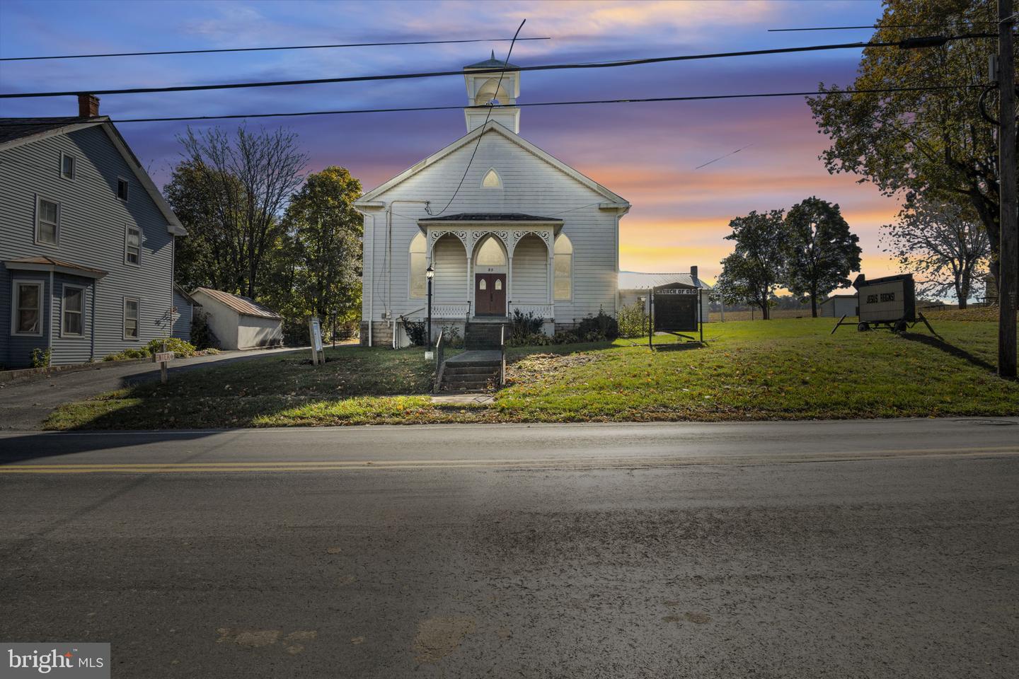 85 Tuscarora Path Property Photo 1