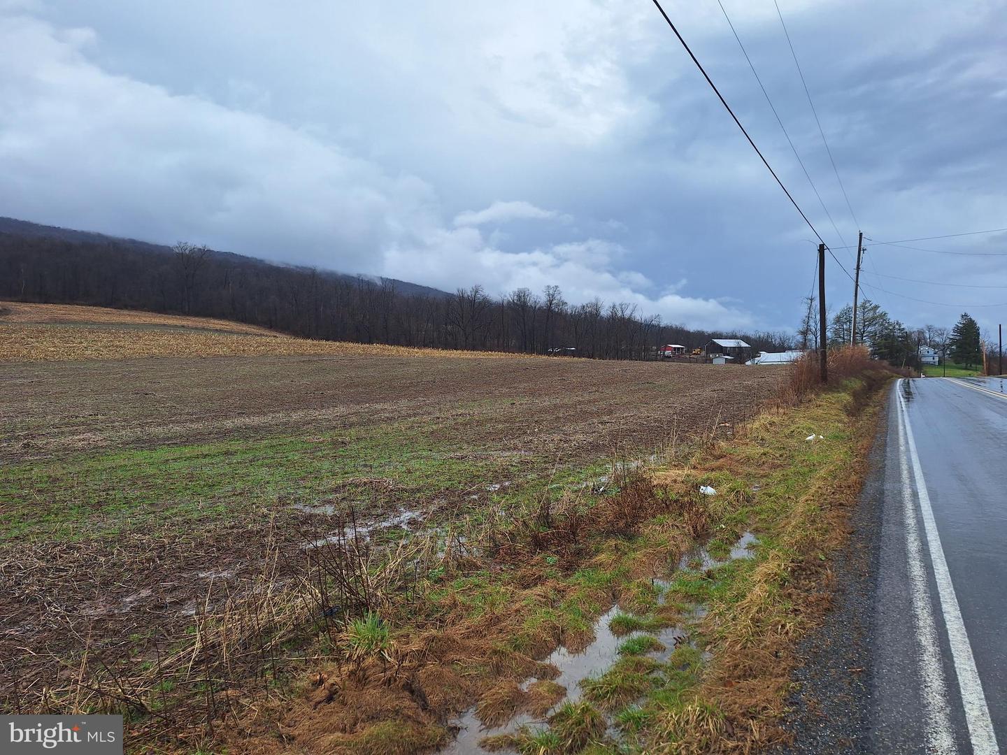 5172 Raccoon Valley Rd Property Photo 1